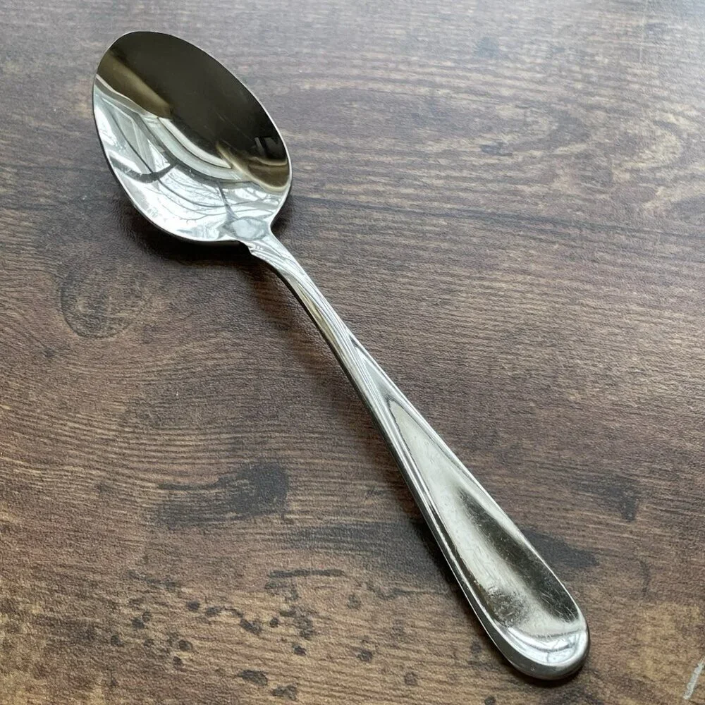 Oneida USA Flight Reliance Dinner Place Oval Soup Spoon Set of 8 Stainless Steel